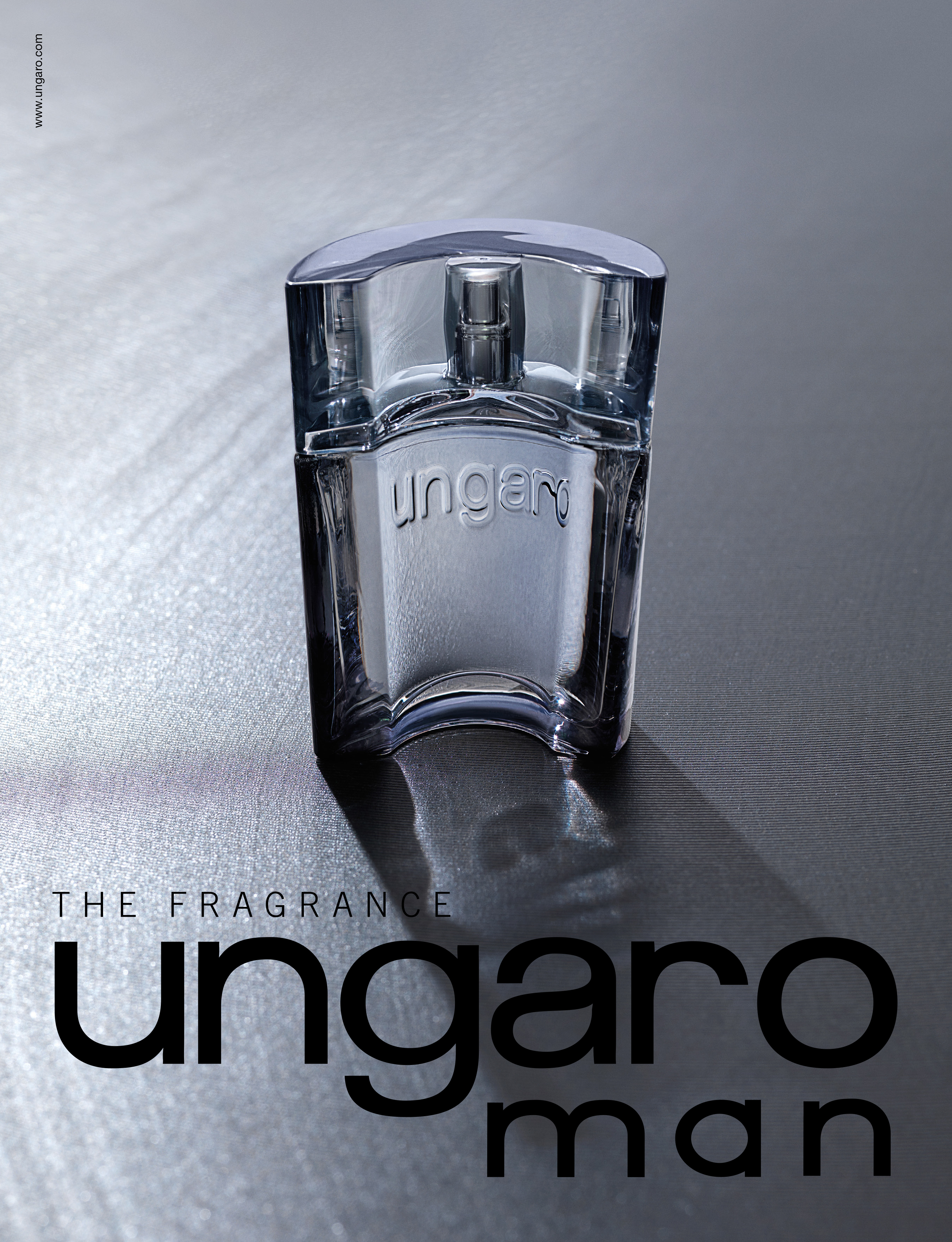 Ungaro hombre sale